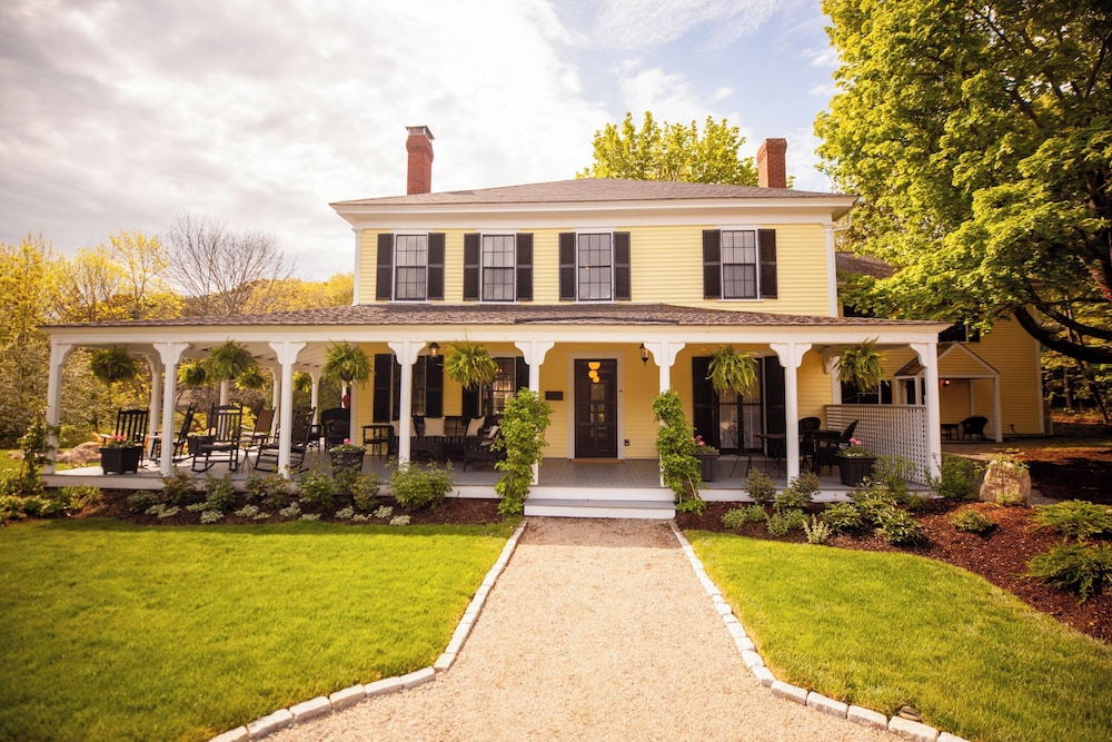 Yellow House Inn - featured photo