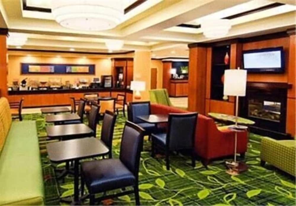Fairfield Inn & Suites by Marriott Plainville - photo 34