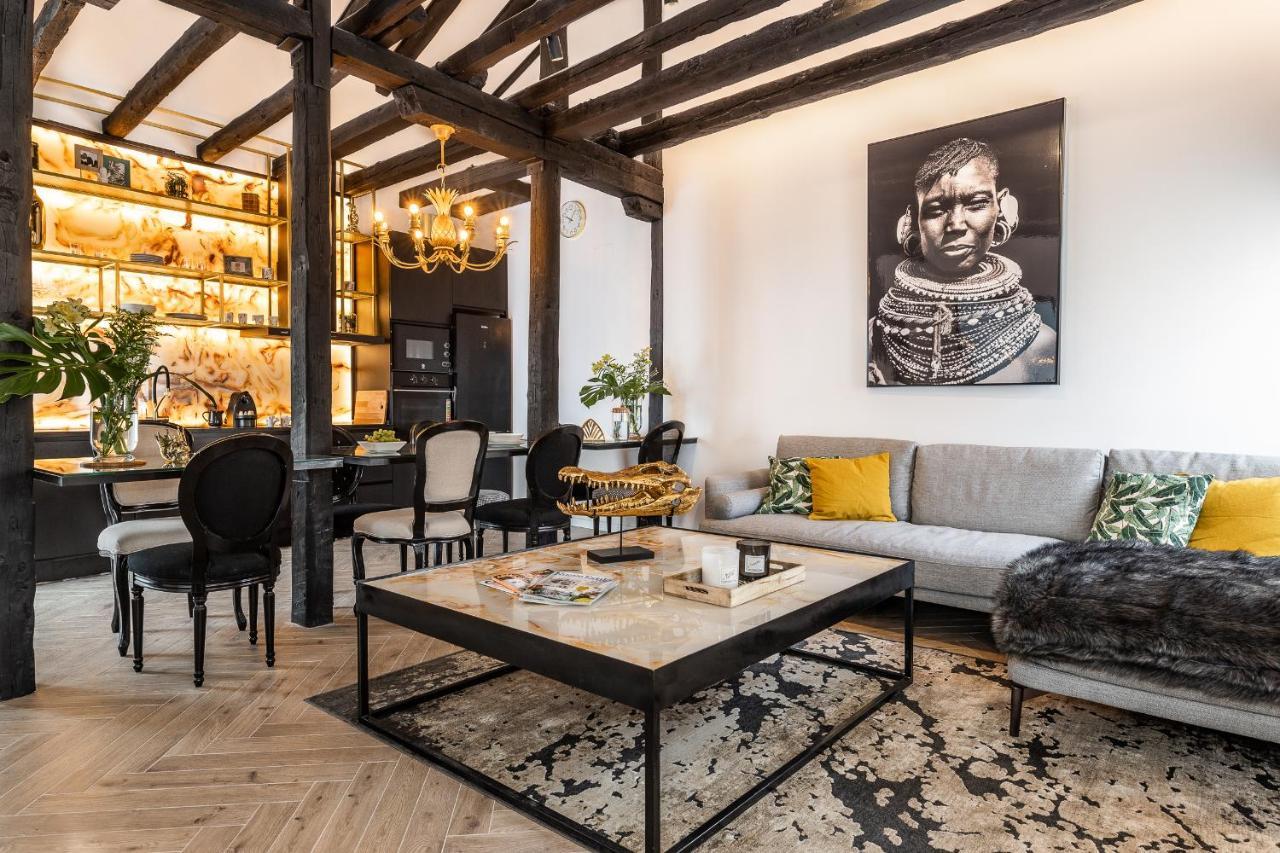 Waou Palace Es Mia Corta Duración — 4-Star Luxury Hotel in Madrid, Spain