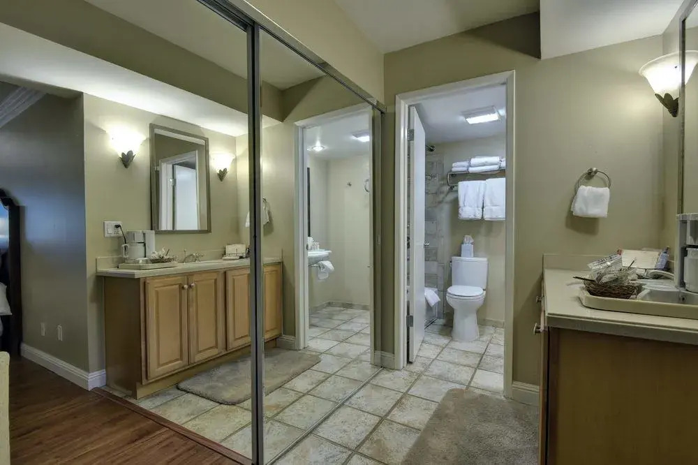 Stanford Terrace Inn - photo 26