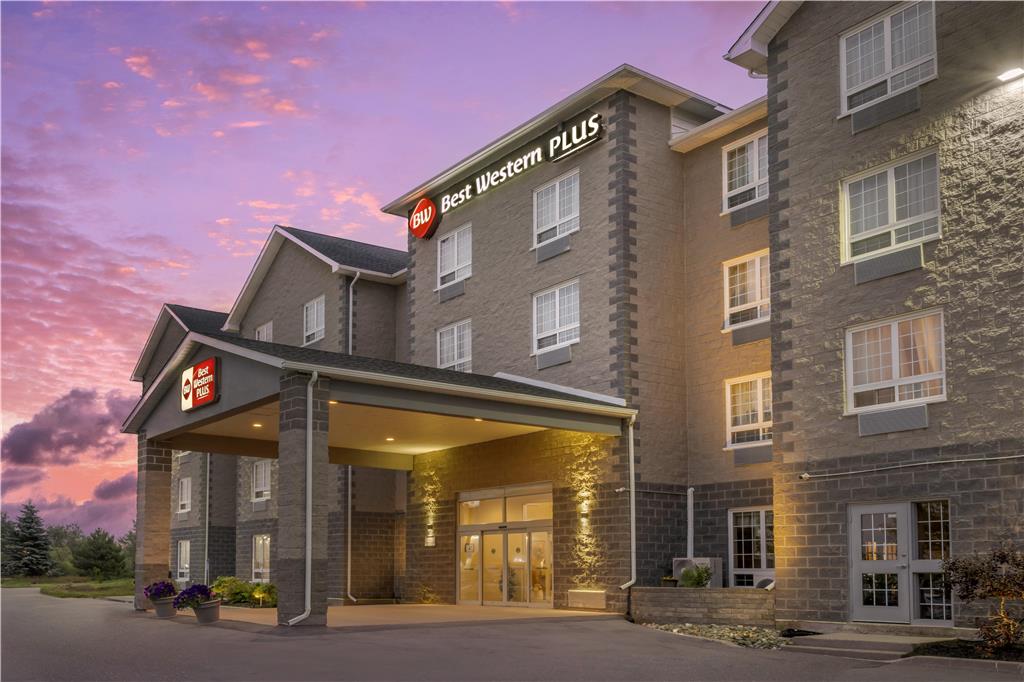 Best Western Plus Saint John Hotel & Suites in Saint John, Canada