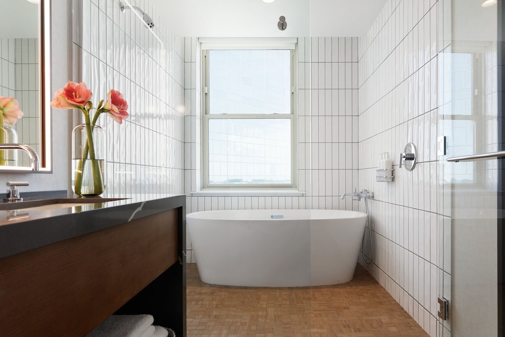 Kimpton Harper Hotel by IHG - photo 29