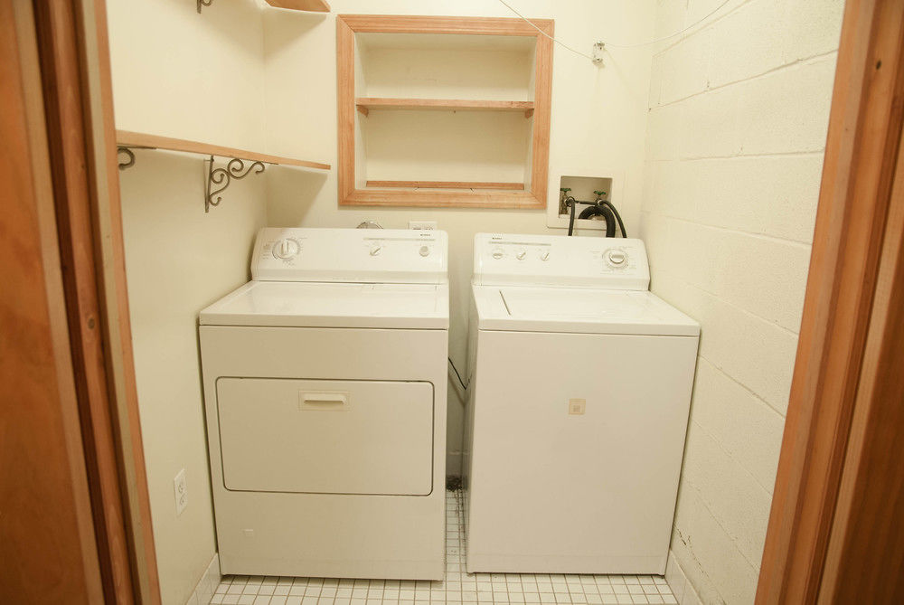 Luxury Suites Upper West Brownstone - photo 29