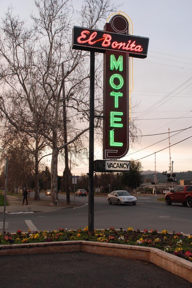 El Bonita Motel - photo 122