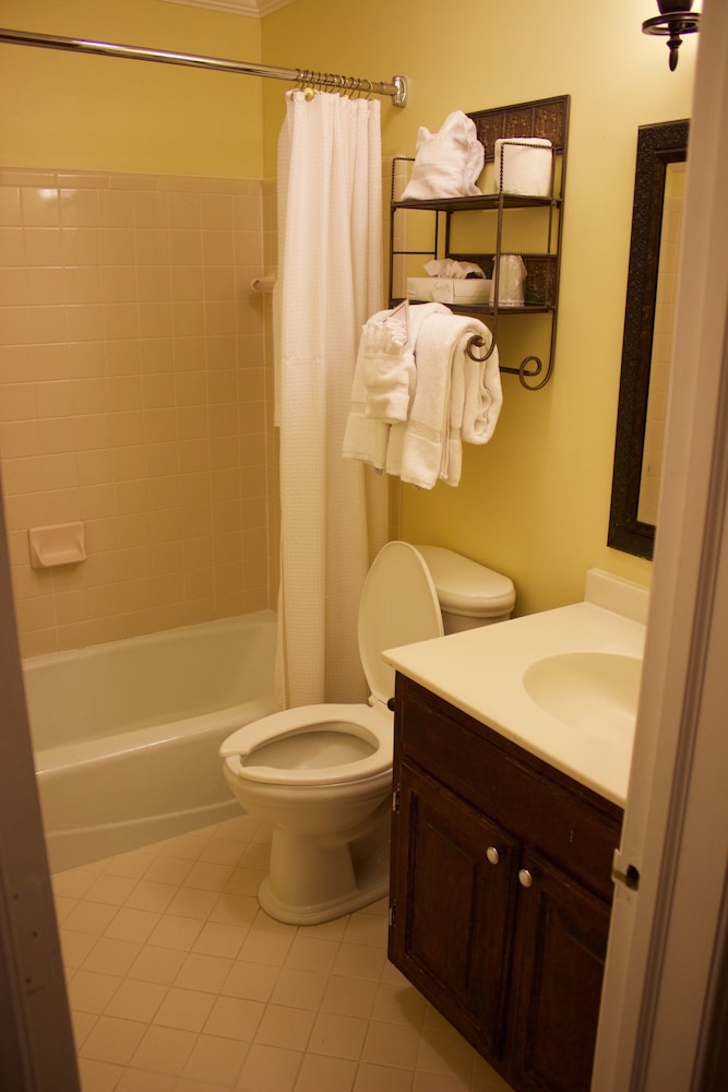 The Biltmore Greensboro Hotel - photo 21