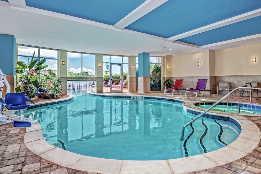 Hilton Garden Inn Victoria - photo 28