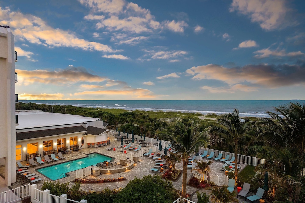 Hilton Garden Inn Cocoa Beach Oceanfront - photo 55