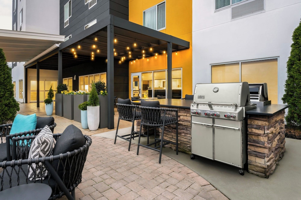 TownePlace Suites by Marriott Montgomery EastChase - photo 17