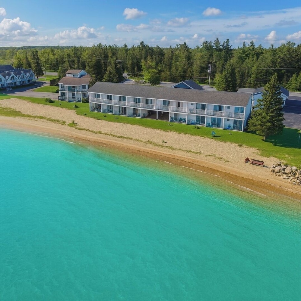 Sunrise Beach Motel - photo 29