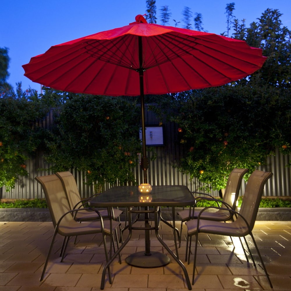 Lotte's Cottage — 4-Star Luxury Hotel in Broken Hill, Australia