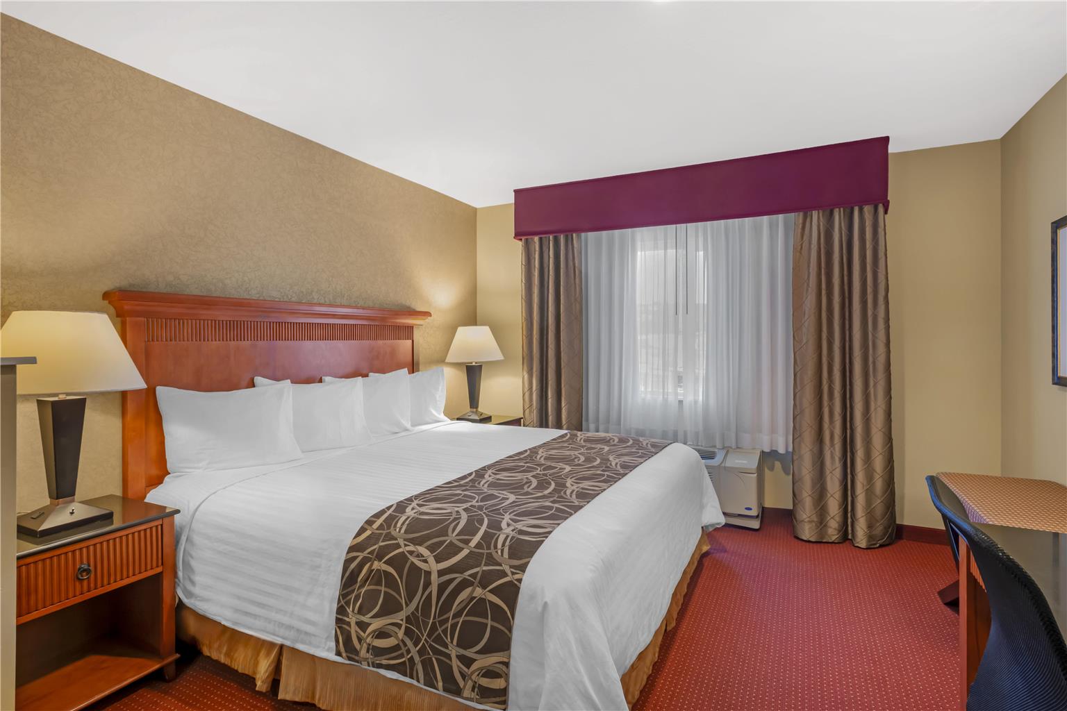 Best Western Plus Canyon Pines - carbon neutral hotel in Ogden
