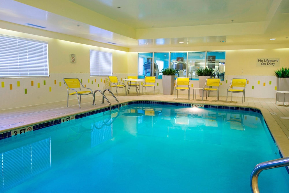 Fairfield Inn by Marriott Huntsville - photo 16