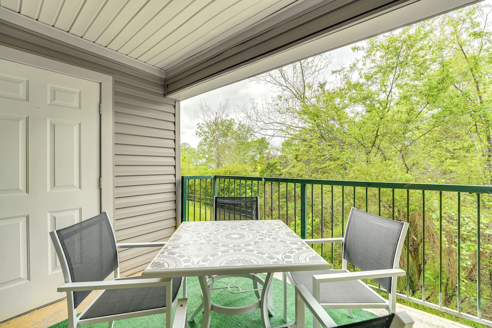Resort style Amenities Convenient Branson Condo — 4-Star Luxury Hotel in Branson, United States