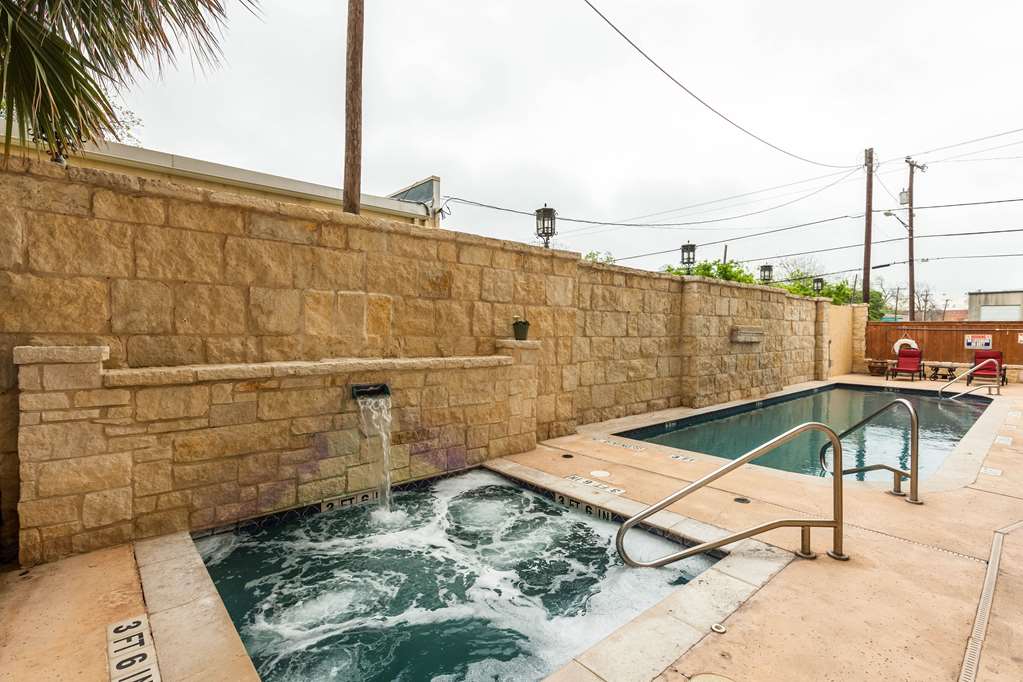 Comfort Suites Alamo Riverwalk - photo 19