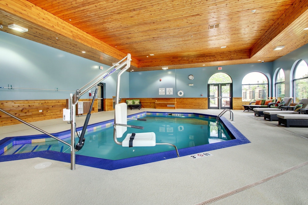 Holiday Inn Express & Suites Aurora Naperville by IHG - photo 31