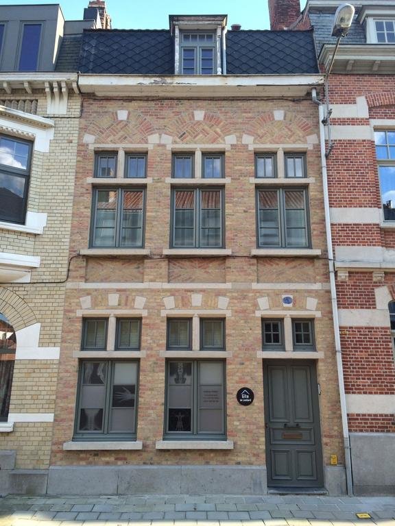 Gite de Lombard — 4-Star Luxury Hotel in Ieper, Belgium