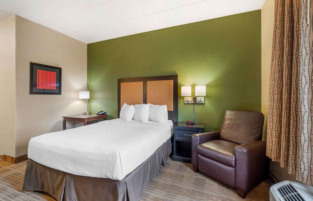 Extended Stay America Select Suites Chicago Lisle - photo 9