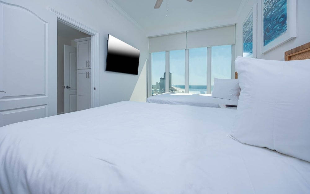 Phoenix Gulf Towers 1208 4 Bedroom Condo - photo 10
