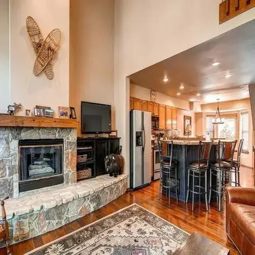 Village Point By Pinnacle Lodging - photo 5