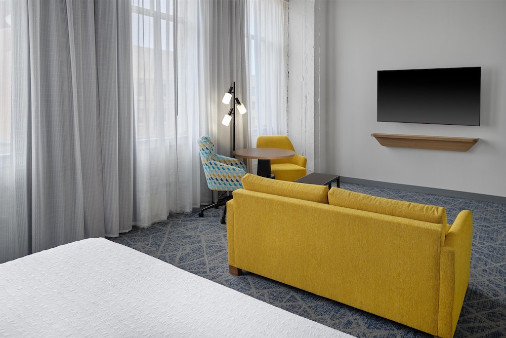 Hampton Inn by Hilton Lincoln Downtown - photo 31