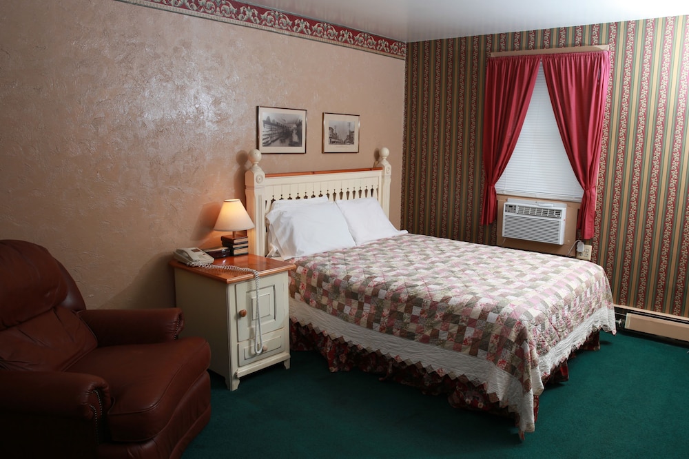 The Winter Inn - photo 11
