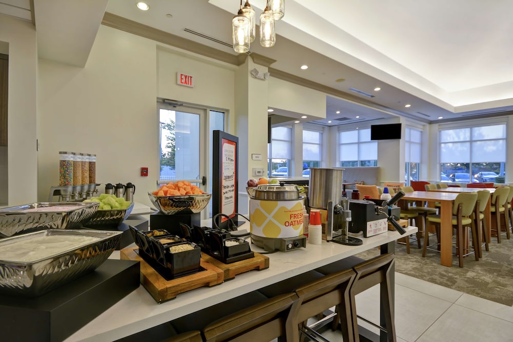 Hilton Garden Inn Panama City - photo 52