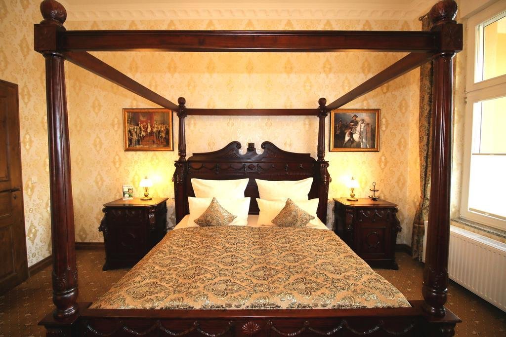 Guest House Villa Fritz — 4-Star Luxury Hotel in Potsdam, Germany