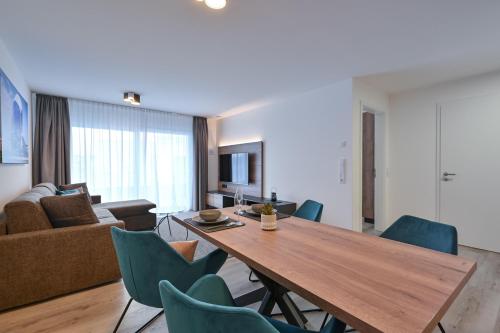 Ferienwohnungen Stock Ferienwohnung Nr 8 — 4-Star Luxury Hotel in Friedrichshafen, Germany
