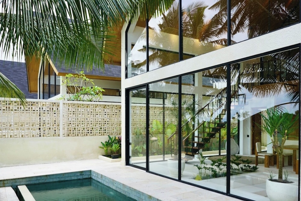 Dzen Greenfield Villa 6 — 4-Star Luxury Hotel in Ubud, Indonesia