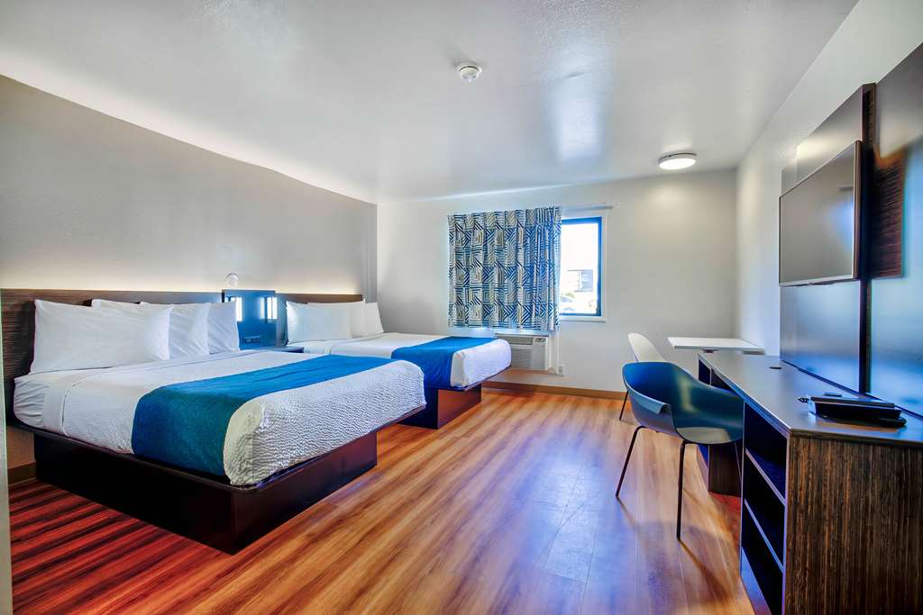 Motel 6 Duluth MN - photo 15