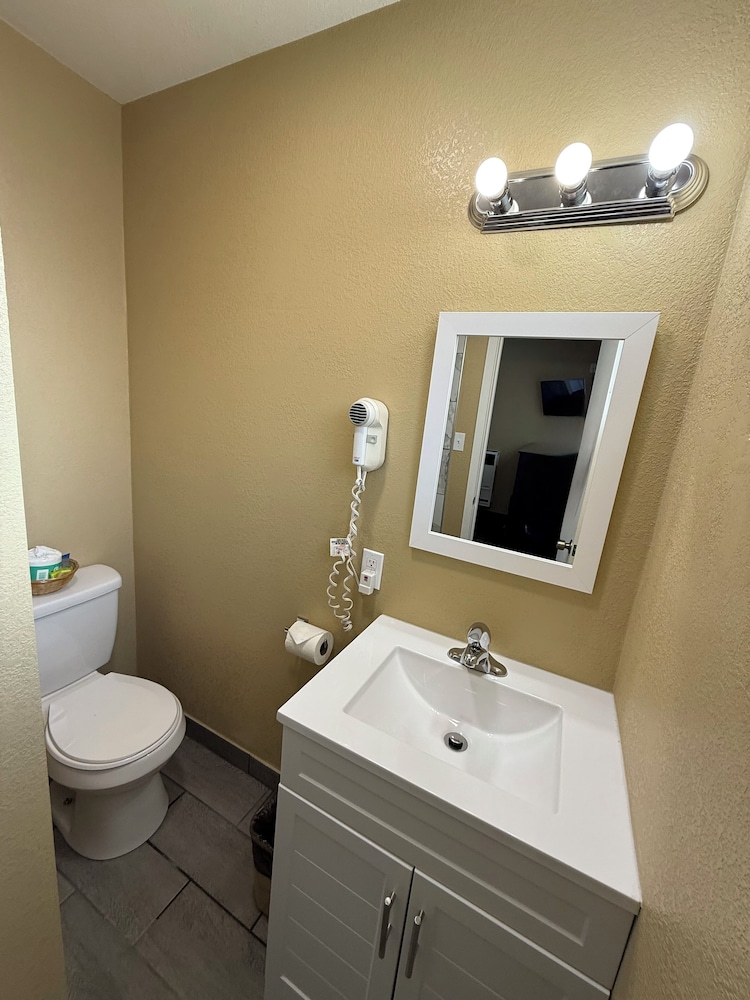 Tahoe Sands Inn - photo 31