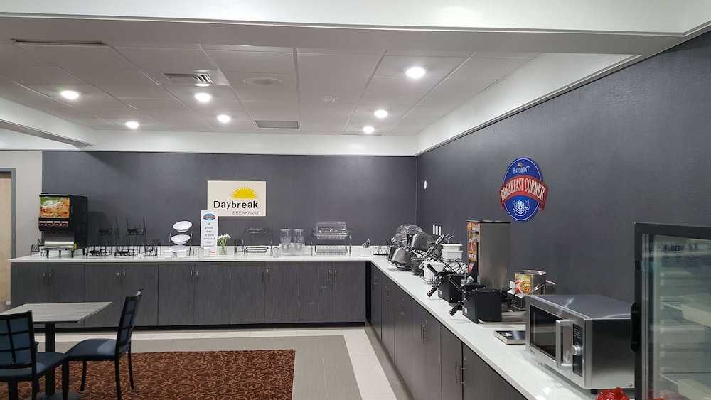 Baymont Inn & Suites Grand Rapids Near Downtown — hotel in Grand Rapids