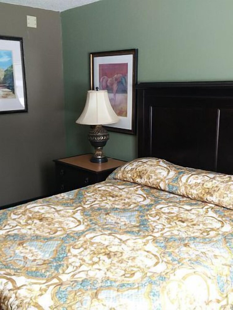 Grand Victoria Hotel — hotel in Freeport