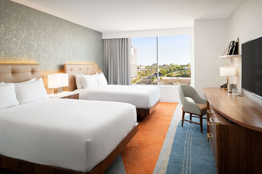 Hilton Los Angeles Culver City - photo 21