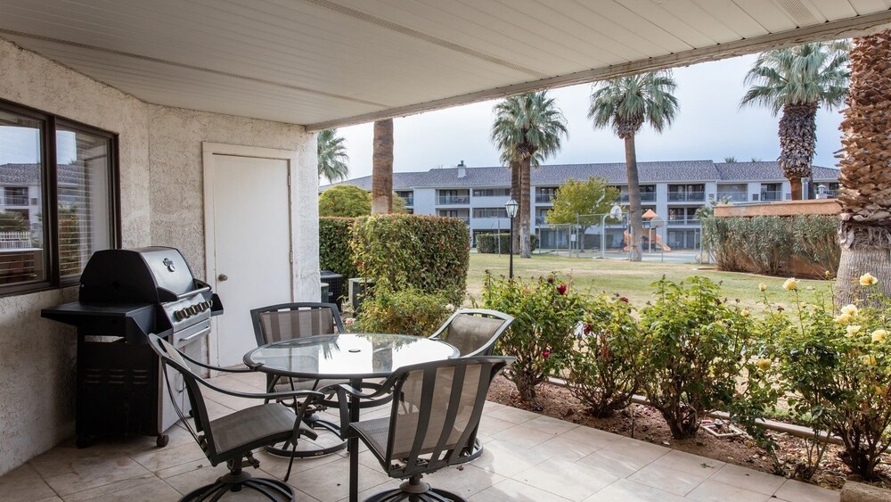 Desert Springs At Las Palmas Resort 4 Bedroom Apts - photo 13