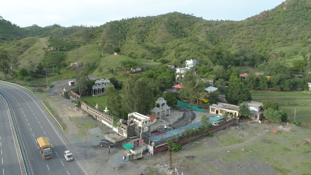 Avexia Elite Resort & Spa Udaipur - last minute hotel in Udaipur