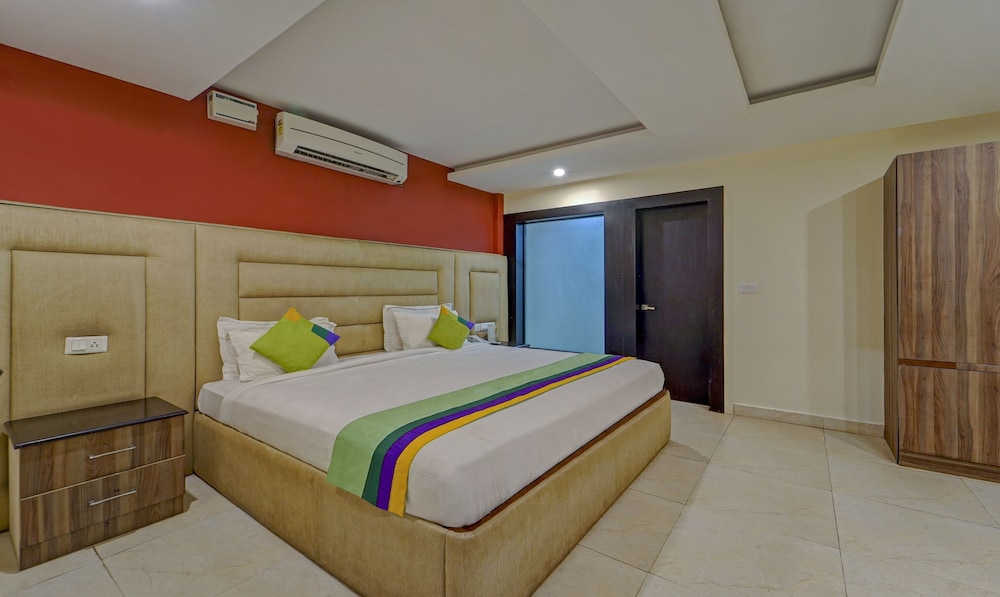 Treebo Elan - carbon neutral hotel in Chennai