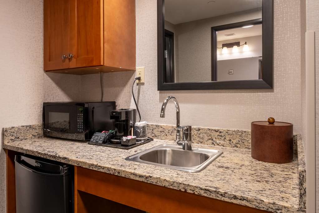 Drury Plaza Hotel Broadview Wichita - photo 47
