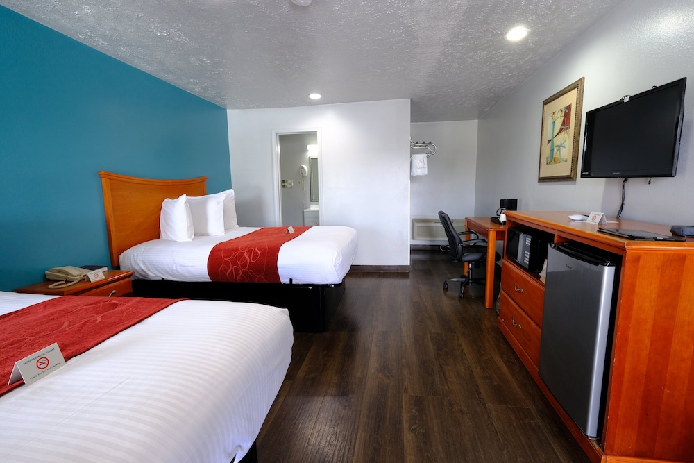 M star Hotel Searcy - photo 12
