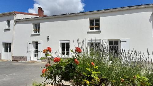 Gîte Ô Pré’Vert pet-friendly hotel Le Poire-Sur-Vie