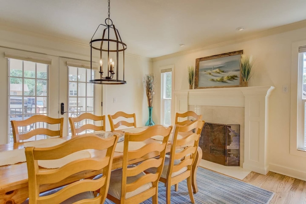 5BR Mnt Viewsdowntown Luxuryfirepit & RV Parking - photo 29