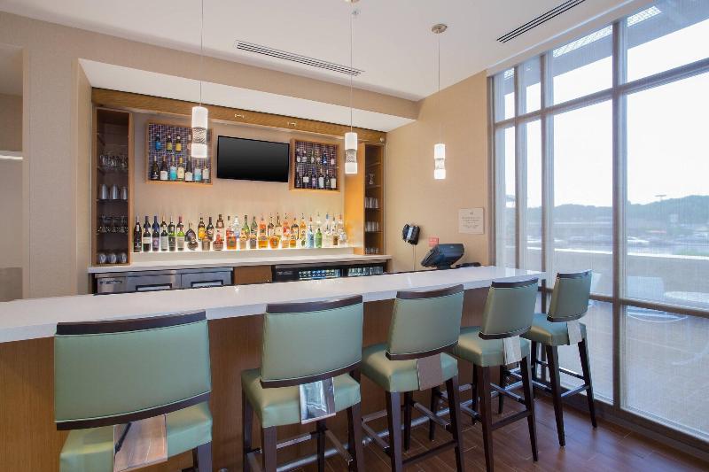Springhill Suites Mount Laurel - photo 14