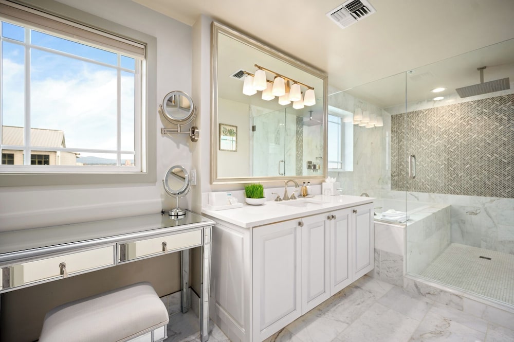 Hotel Bellwether - photo 32
