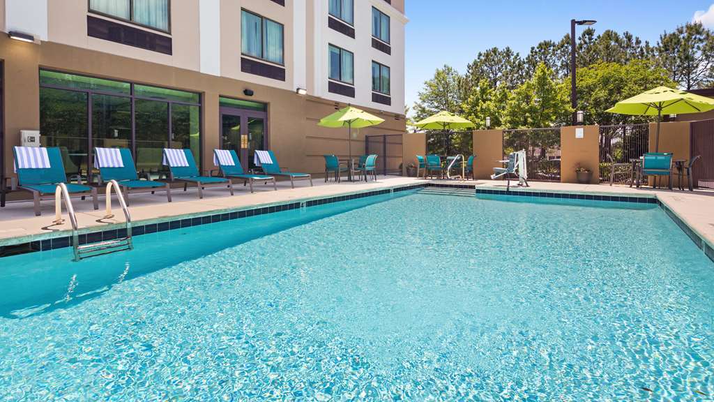 Best Western Plus Birmingham Inn & Suites - photo 2