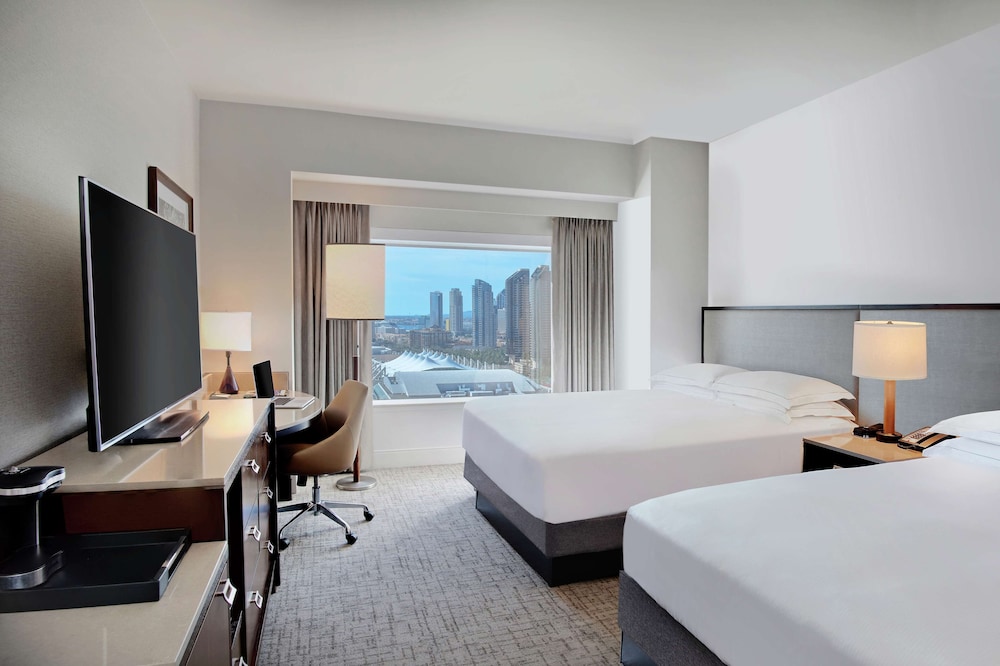 Hilton San Diego Bayfront - photo 14