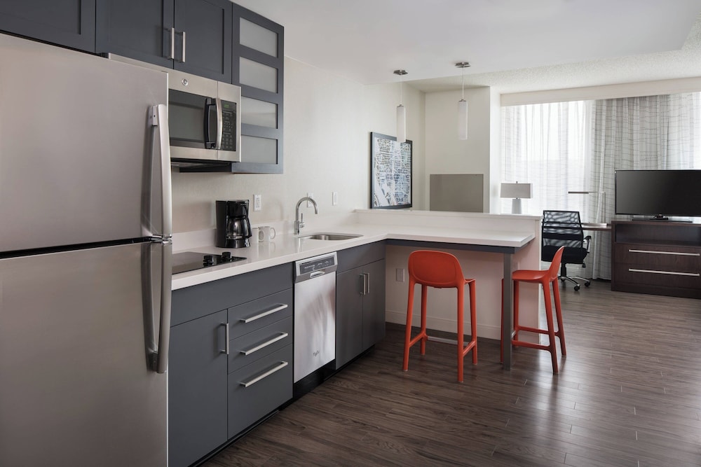 Residence Inn Washington Capitol Hill Navy Yard - photo 17
