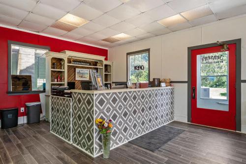 Jensen’s RV Park and Motel in South Haven, United States