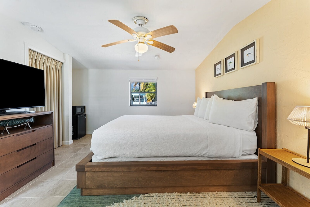 Parmer's Resort - photo 15