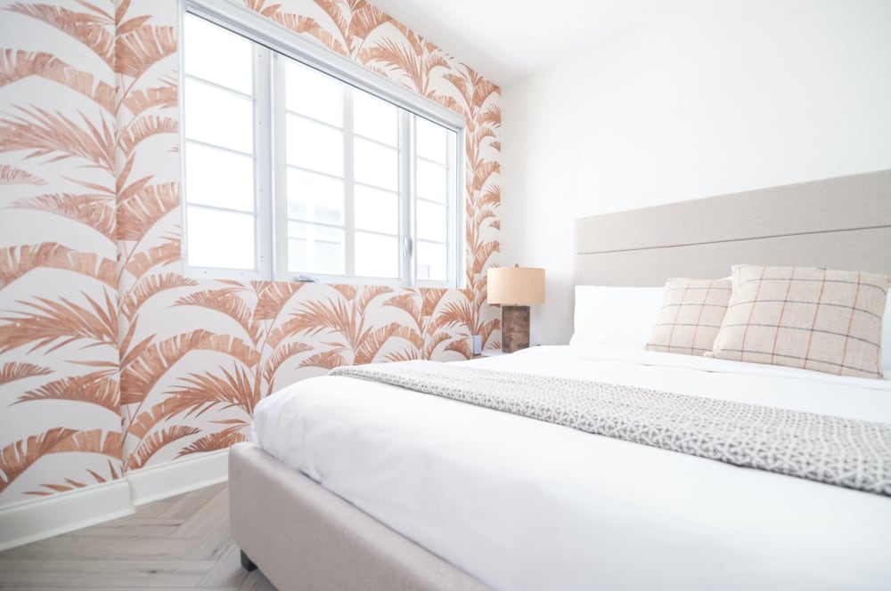 Luxuri Suites - photo 31