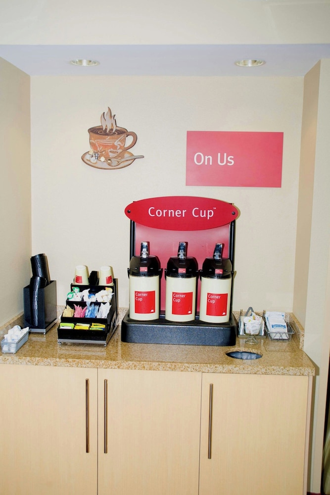 TownePlace Suites Fayetteville Cross Creek - photo 23